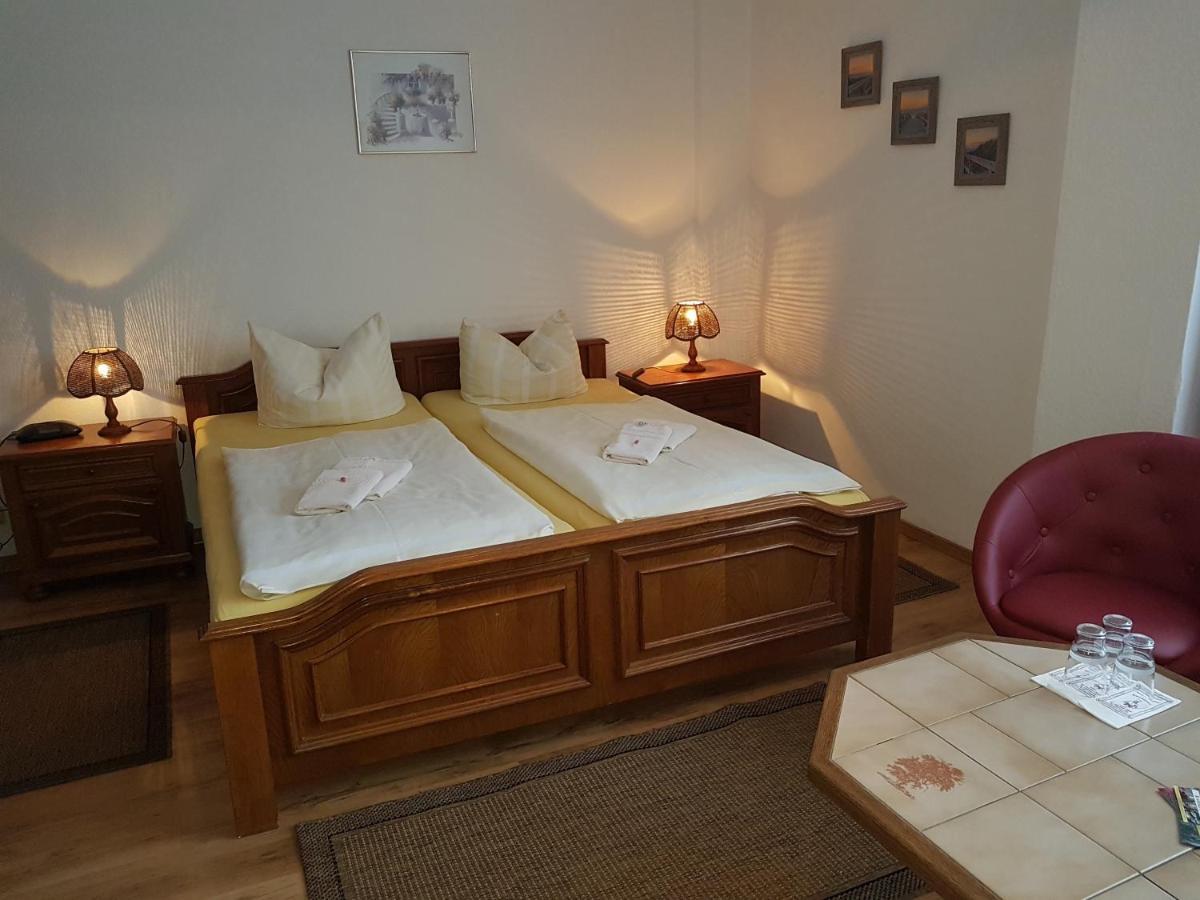 Landhaus Dargelin Hotel Behrenhoff Стая снимка